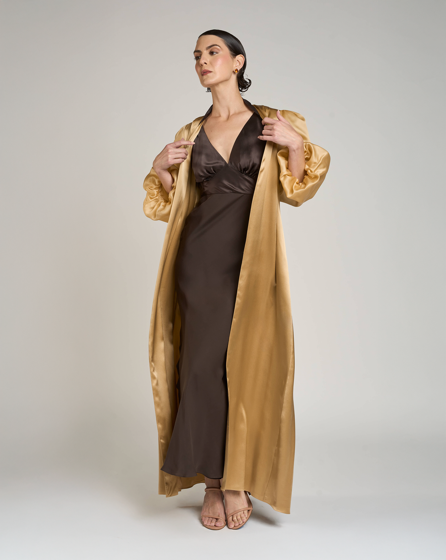 DAMASCUS ROBE.
