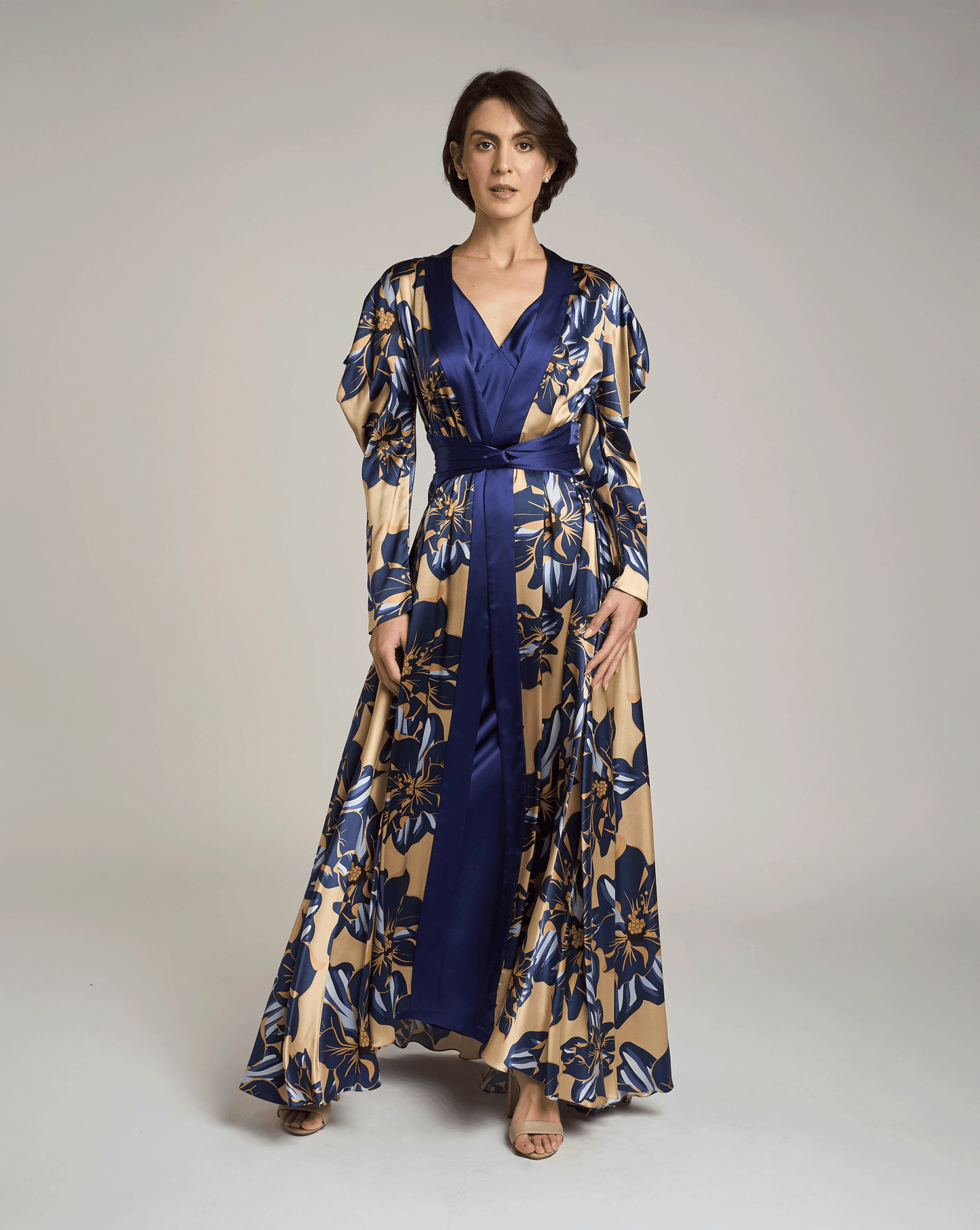 DREAM ROBE