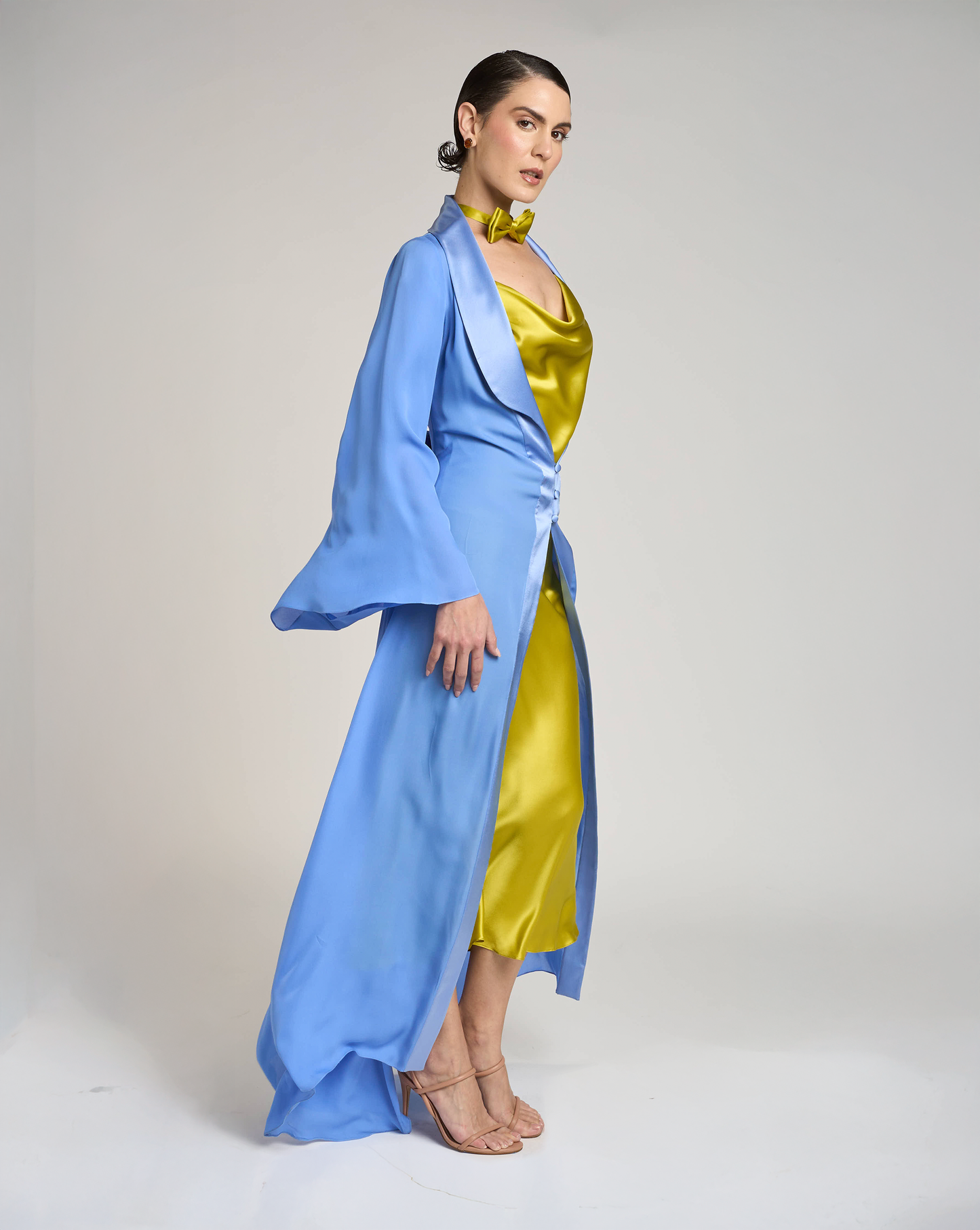 HEXA GRACE ROBE