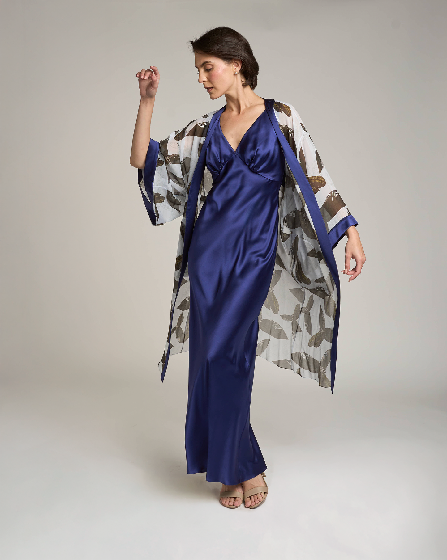 CHOCOLATE ROBE